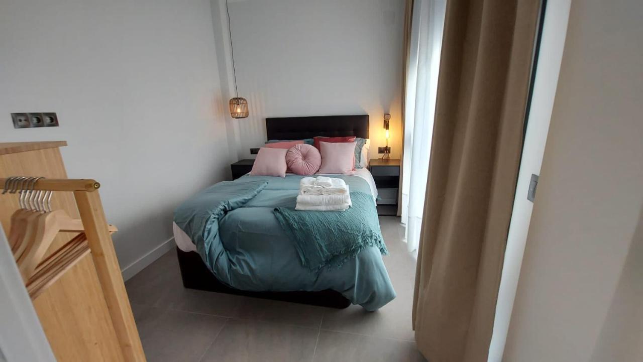 Love Rent4 Malaga City Екстер'єр фото