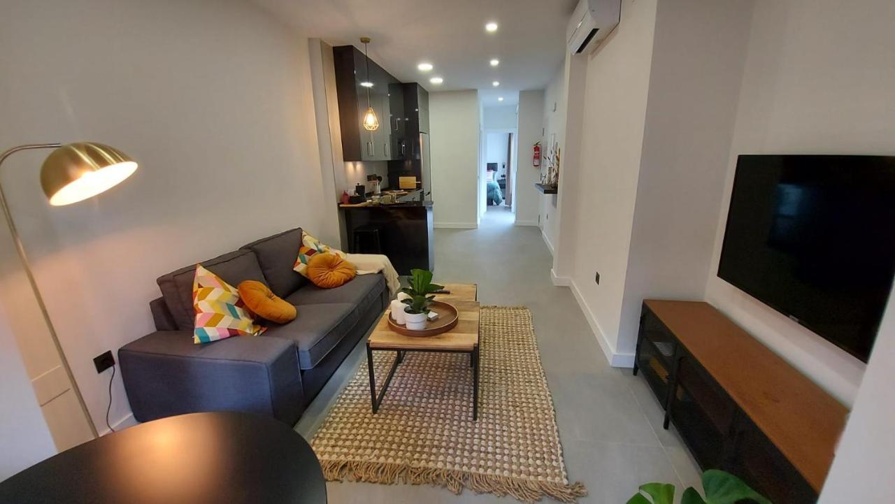 Love Rent4 Malaga City Екстер'єр фото